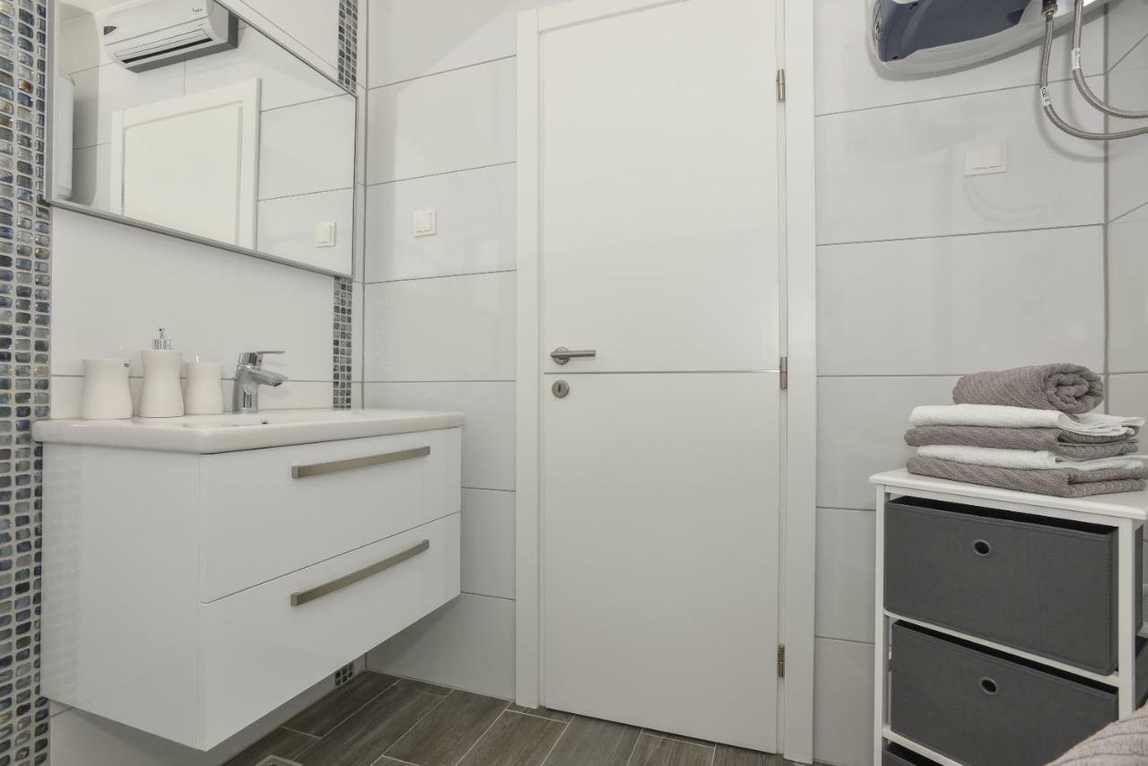 Apartment Daninovica I Makarska Ngoại thất bức ảnh