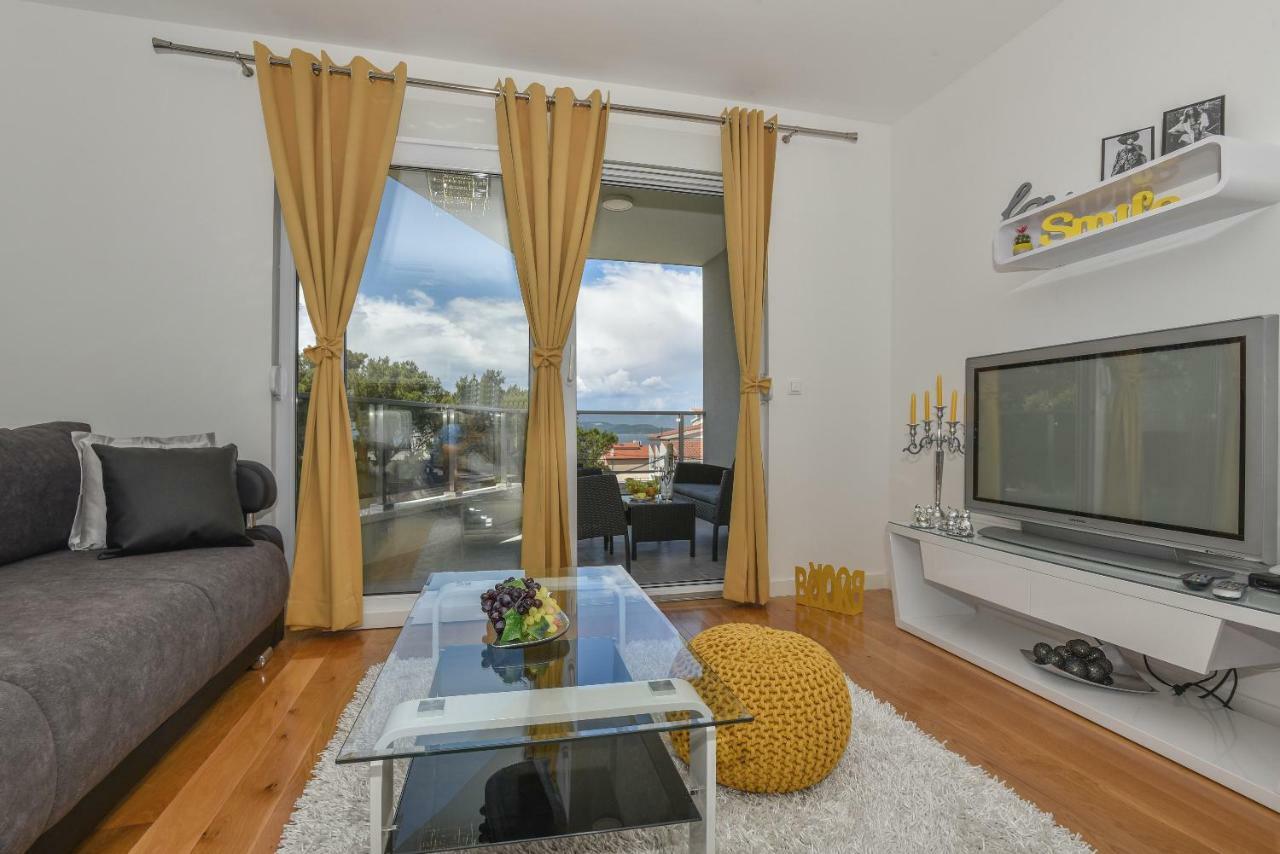 Apartment Daninovica I Makarska Ngoại thất bức ảnh